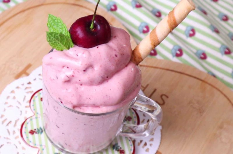 1 Minute Ice Cream Recipe with 2 Ingredients