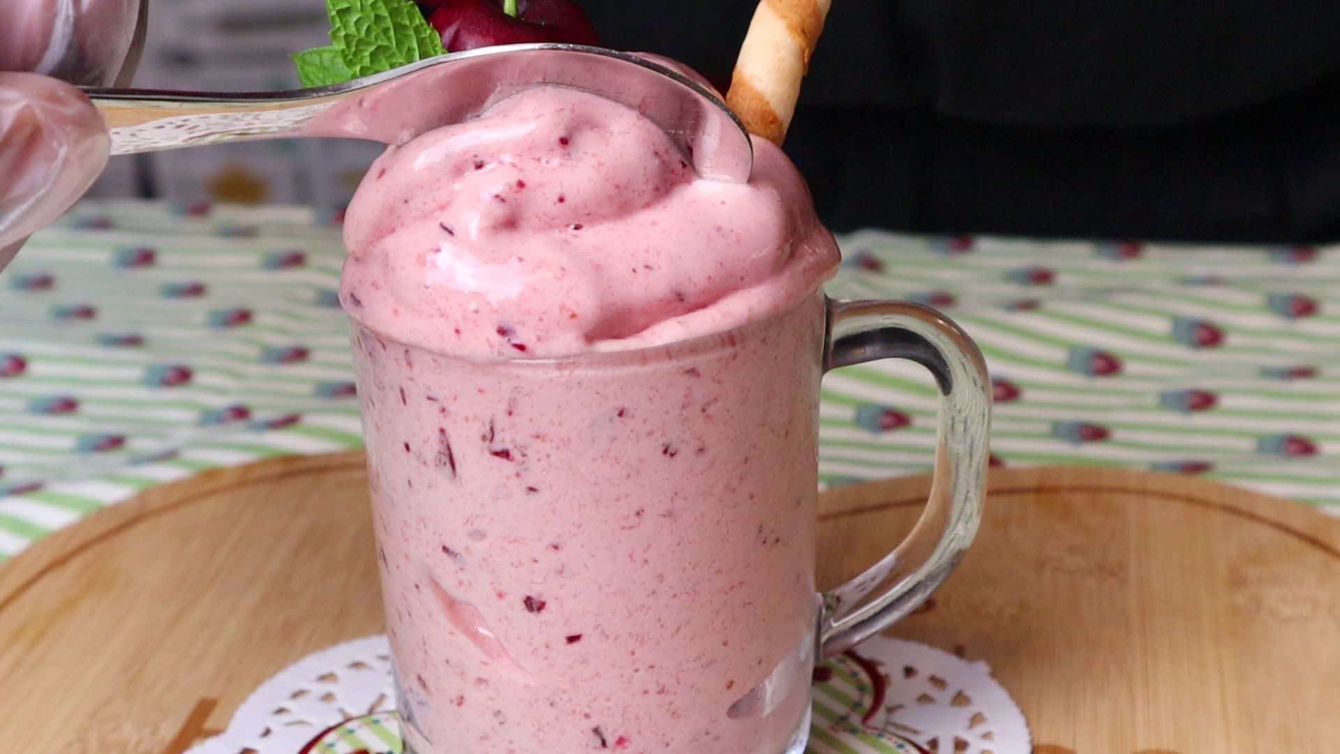 1 Minute Ice Cream Recipe with 2 Ingredients Cheffoodiecast