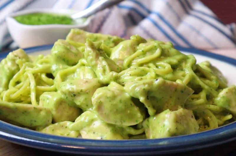 One-Pot Creamy Chicken Pesto Pasta