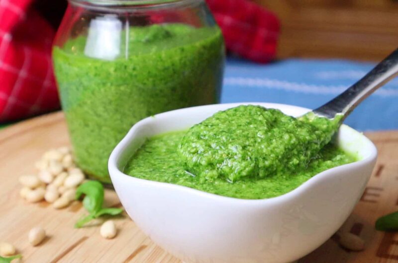 Homemade Fresh Pesto Sauce Recipe
