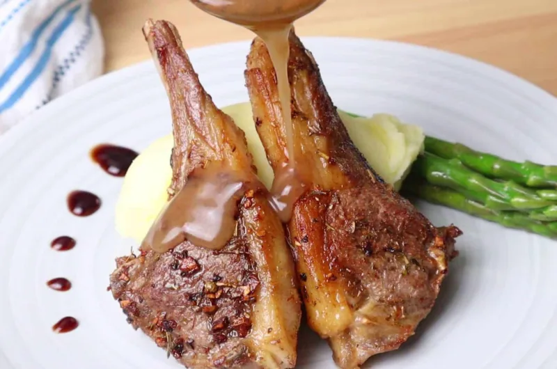 Garlic Herb Crusted Lamb Chops with Gravy