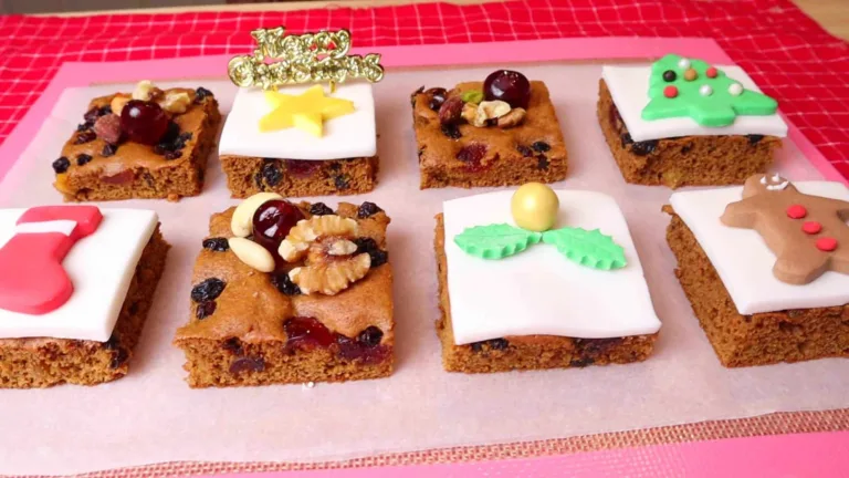 Easy Christmas Party Cake in Minutes