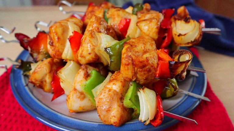 Quick and Easy Air Fryer Chicken Skewers