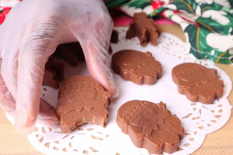 Easy Christmas Chocolate Fudge Recipe