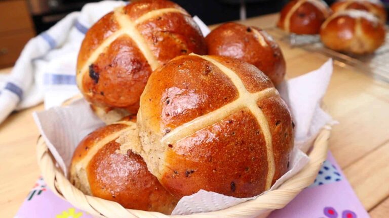 Naturally Sweet Hot Cross Buns